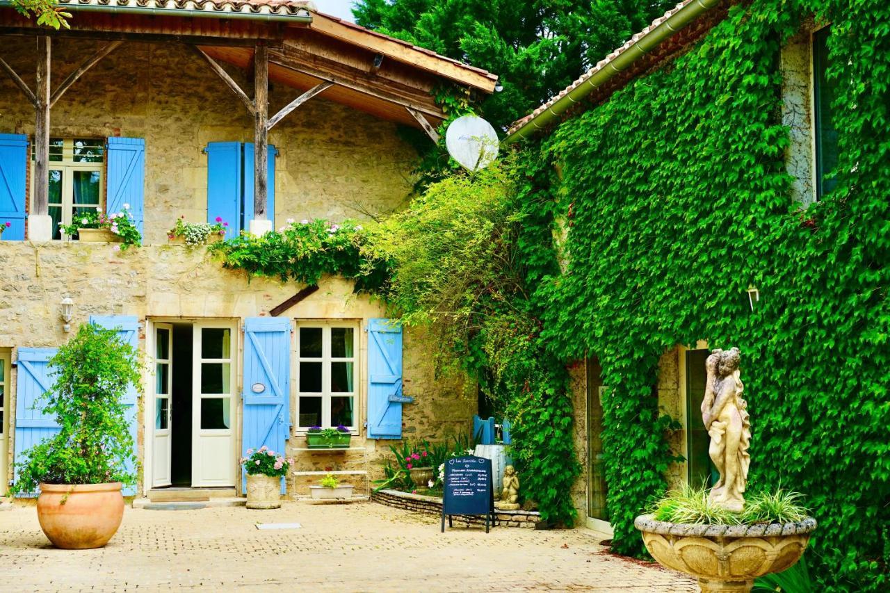 Bed and Breakfast Le Relais Des Anges Mercuès Exterior foto