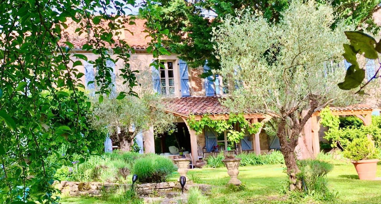 Bed and Breakfast Le Relais Des Anges Mercuès Exterior foto